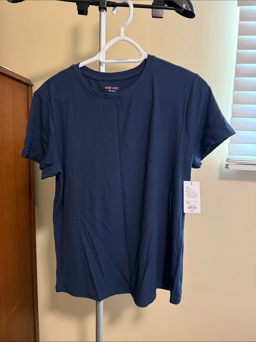 Nine West Navy Ribbed Crewneck Short Sleeve Top